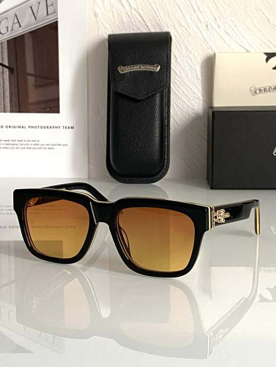 Picture of Chrome Hearts Sunglasses _SKUfw73376702fw